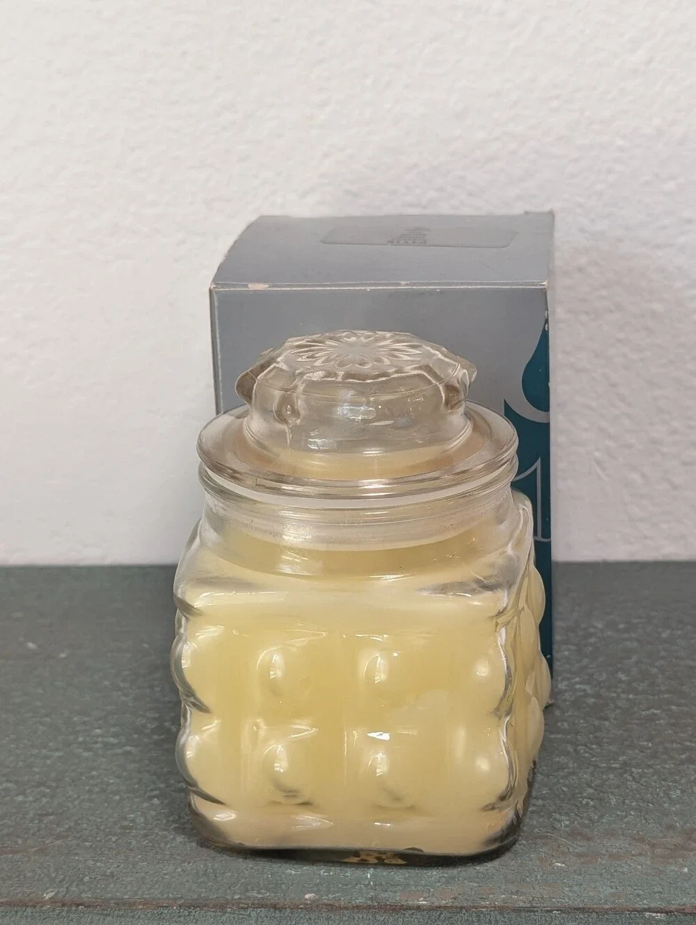 PartyLite Pineapple P1115 Bubble Jar Scented Wax Filled Candle 8 oz NEW w / Box